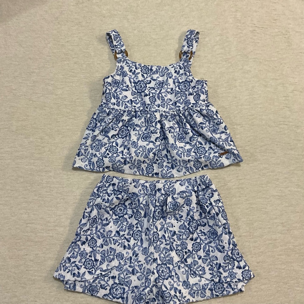 Blue Floral Sleeveless Top and Shorts Set girls